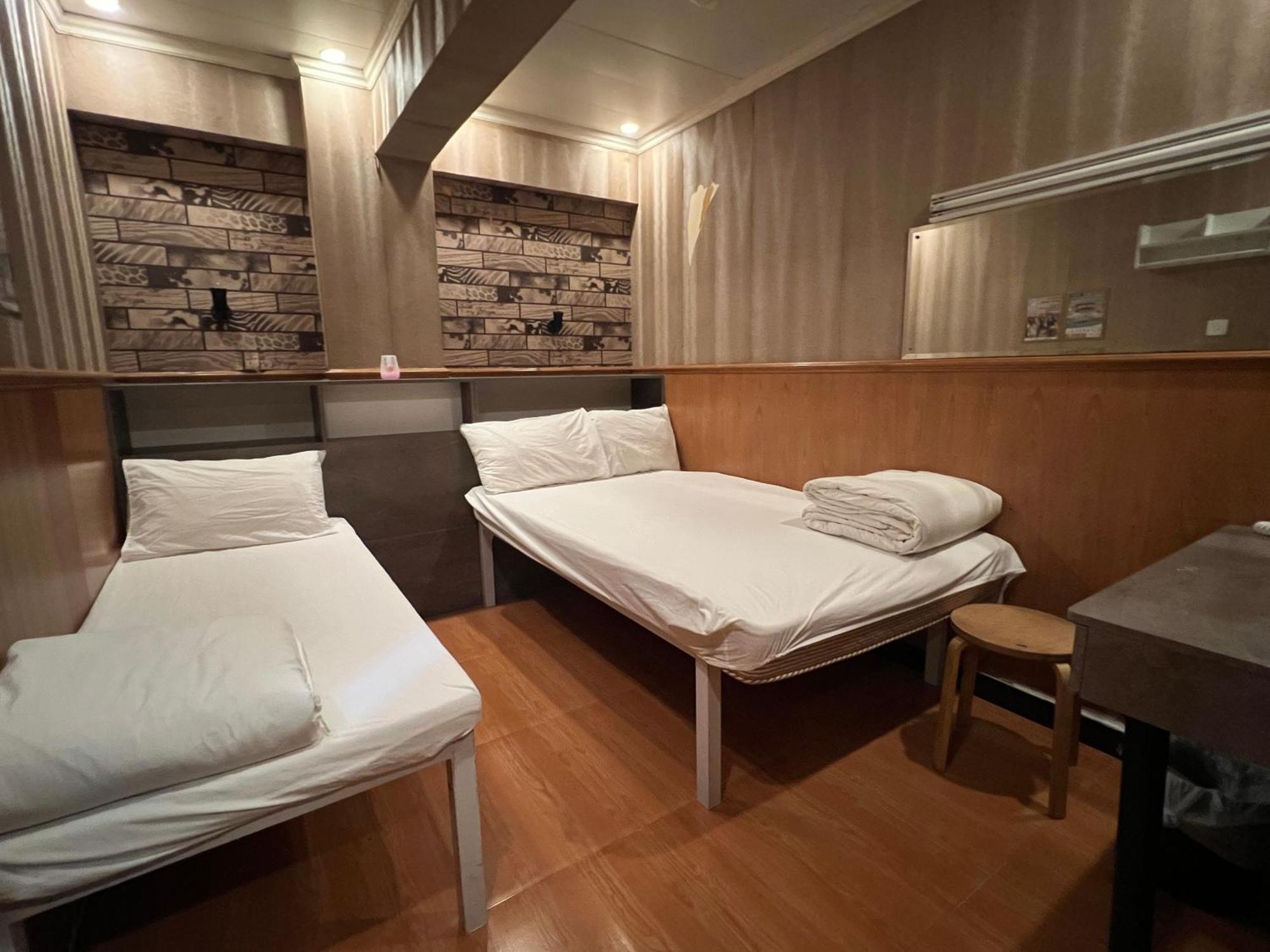 New Garden Hostel Hong Kong Exterior photo