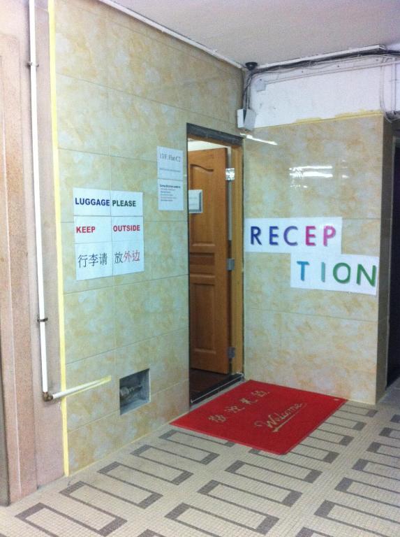 New Garden Hostel Hong Kong Exterior photo